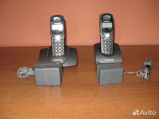 Стационарный радиотелефон Panasonic KX-TG1105