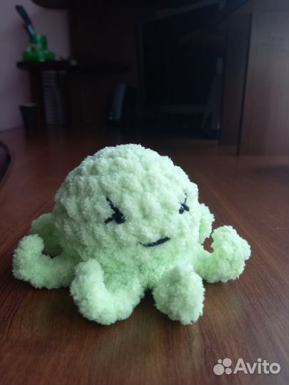 Мягкая игрушка осьминог, вязаные игрушки