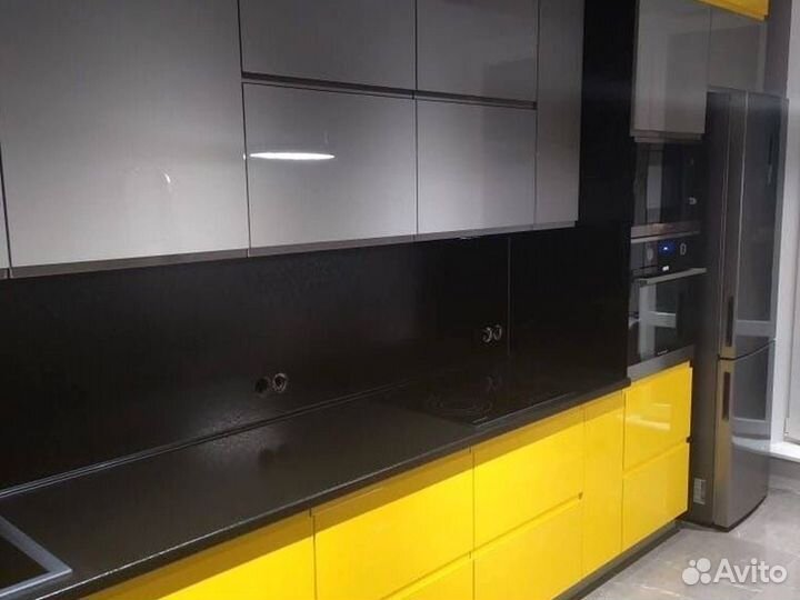 Кухонный гарнитур 