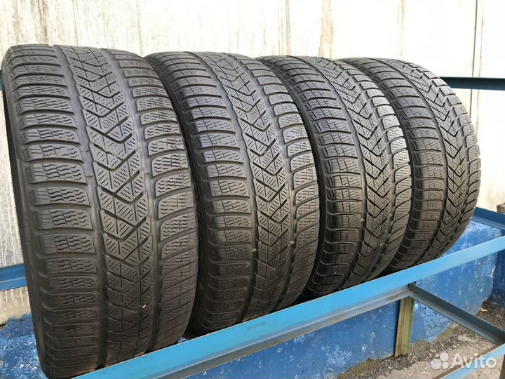 Pirelli Scorpion Winter 295/35 R21