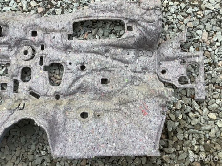 Шумоизоляция моторного отсека Suzuki Sx4 M16A 2014