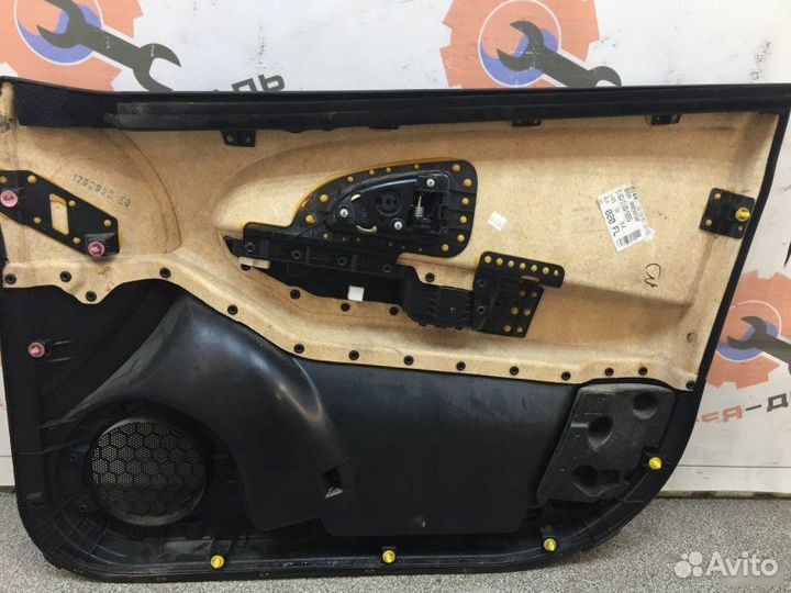 Обшивка двери передняя левая Kia Ceed ED 2006—2010