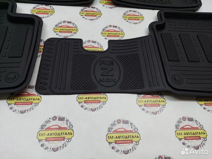 Резиновые коврики салона Нива Урбан