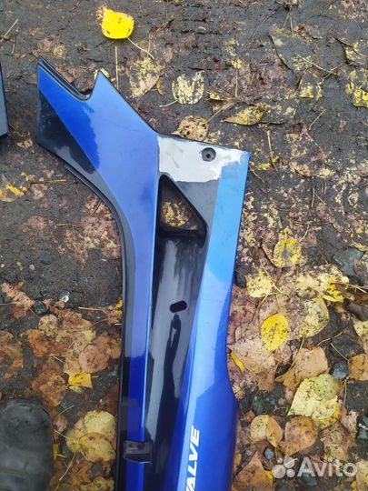 Задний пластик zzr400-1