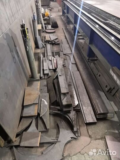 Листы полосы остатки металла трубы от 100кг