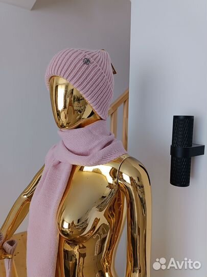 Шапка/шарф/варежки Новое комплект