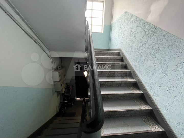 4-к. квартира, 98 м², 1/2 эт.