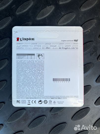 Kingston 128GB DataTraveler USB 3.1/3.0/2.0 флешка