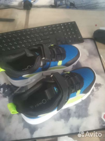 Кроссовки детские новые 36 размер