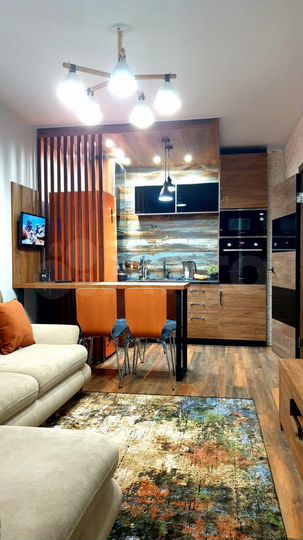 2-к. квартира, 50 м², 9/10 эт.