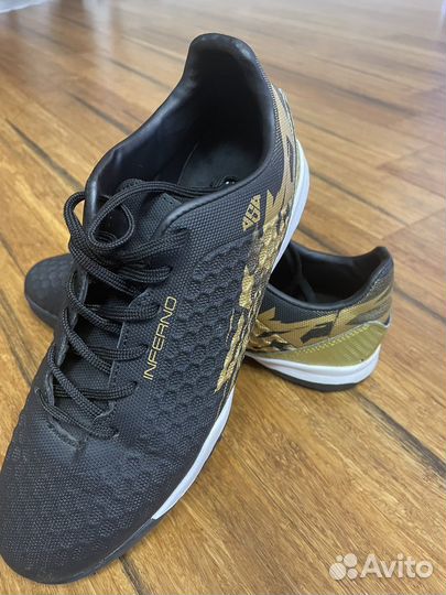 Футзалки AS4 р. 39