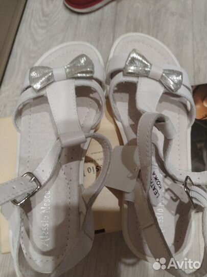 Сандали для девочки