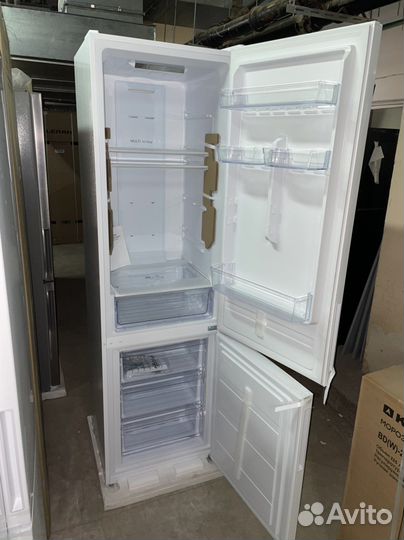 Новый холодильник Kuppersberg