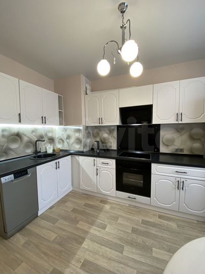 2-к. квартира, 59 м², 5/10 эт.