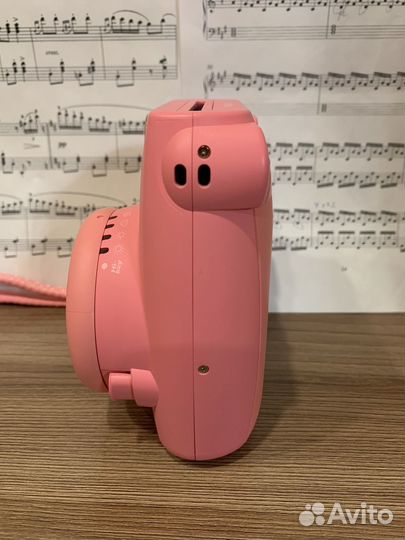 Instax Mini 9 Картриджный фотоаппарат