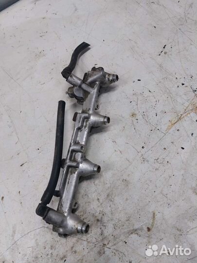 Рампа форсунки Ford Mondeo 2