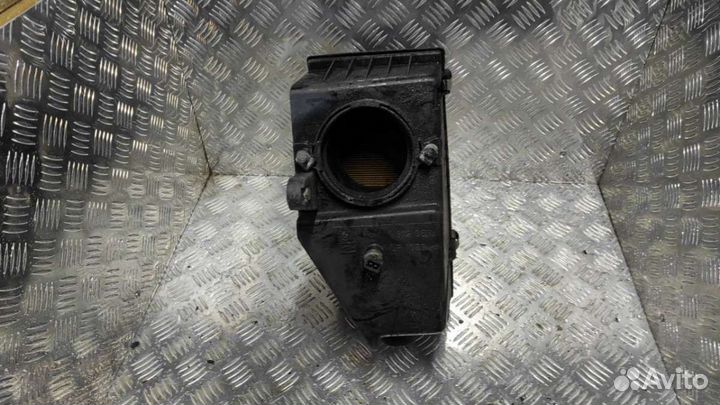 Корпус воздушного фильтра BMW5 E341990