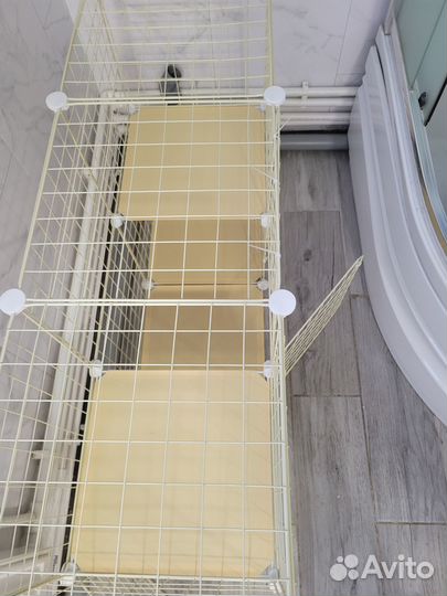 Клетка большая