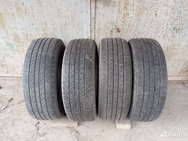 Kumho Crugen Premium KL33 235/65 R17 104H