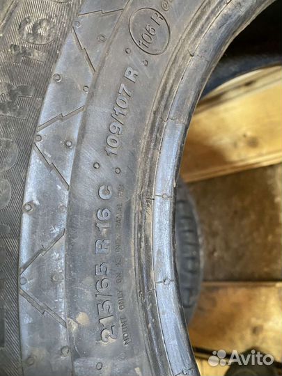 Continental VancoWinter 2 215/65 R16