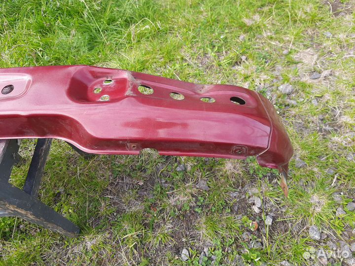 Балка переднего бампера Chevrolet Niva 2123