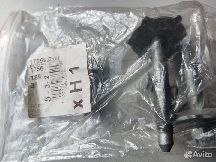 Болт подрамника передний 1469210 Ford