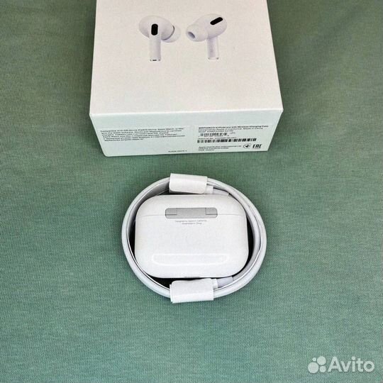 AirPods Pro 2: Музыка в каждом шаге
