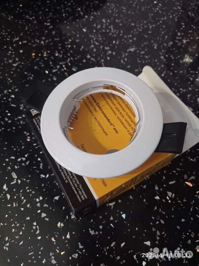 Светильник потолочный точечный