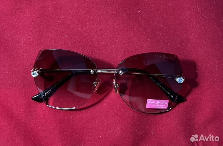 Новые солнцезащитные очки женские