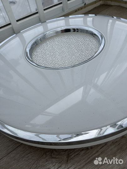 Светильник потолочный