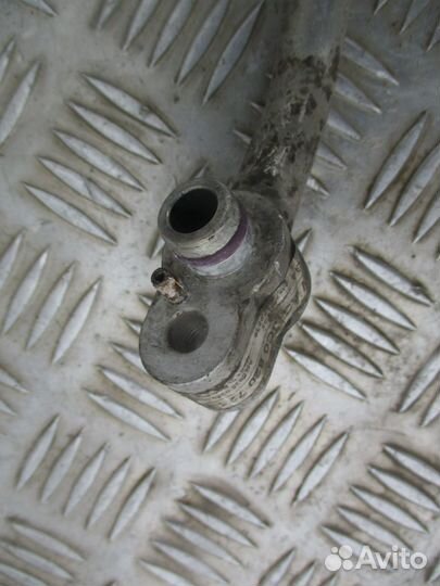 Трубка кондиционера комп-рад Фольксваген Пассат Б6