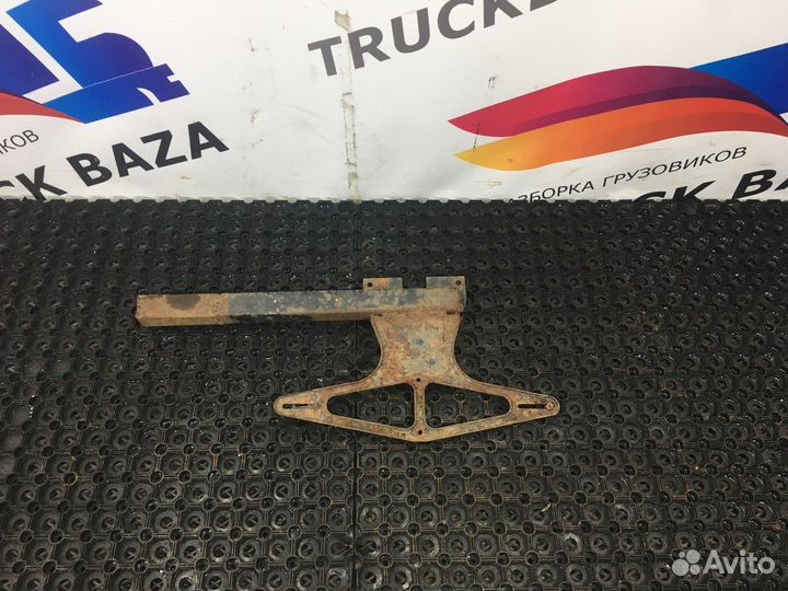 Кронштейн крыла заднего левого Man TGL, Man TGM