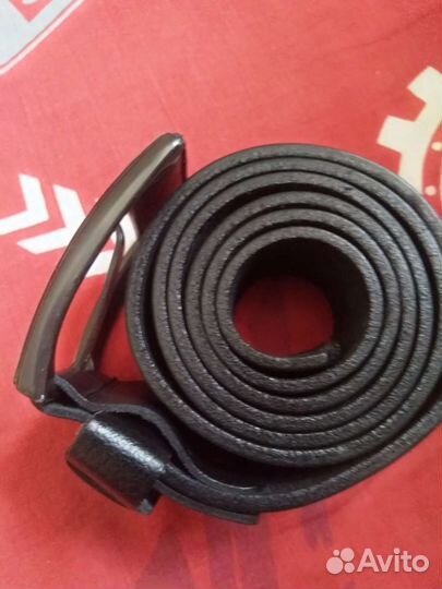 Мужской кожаный ремень