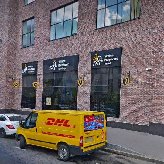 На фасаде Румера 653 м²