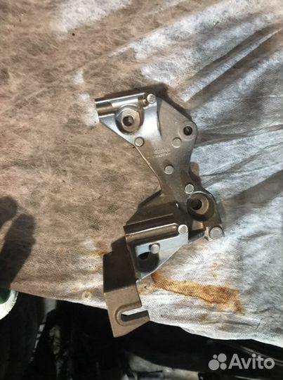 Крепление генератора Веста Ниссан мотор