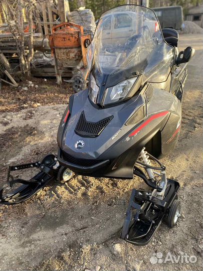 Lynx Commander 900 ACE