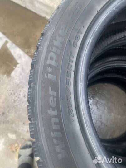 Hankook Winter I'Pike 215/55 R17