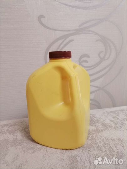 Канистра пищевая пластиковая. 1л