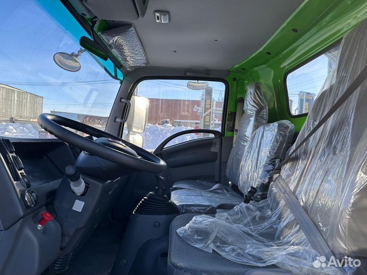 Шасси Isuzu Elf, 2024