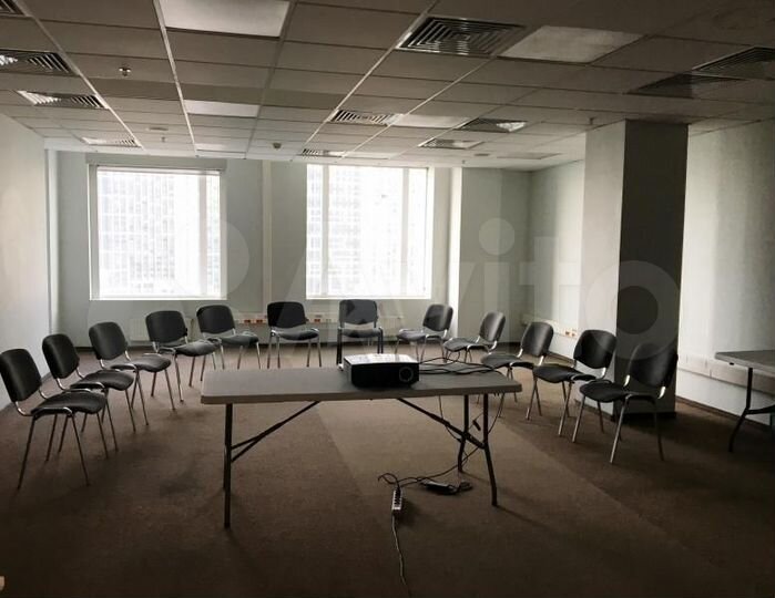 Аренда офиса 571.9 м2 м. Тестовская в цао в