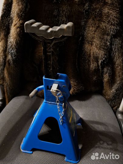 Подставка под машину 2 тонны