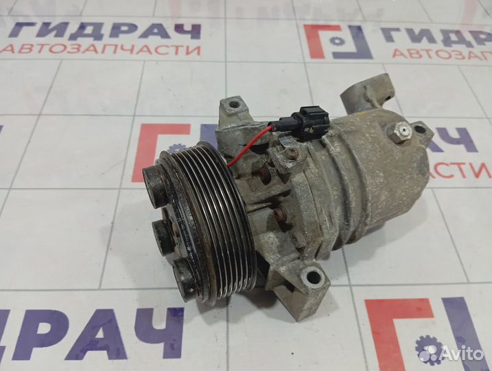 Компрессор кондиционера Nissan Tiida (C11) 92600-CJ73D