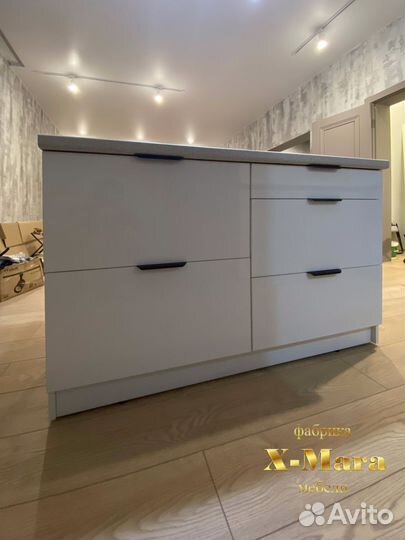 Кухонный гарнитур новый