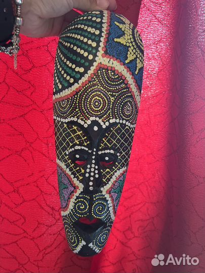 Маска сувенир ручной работы из Египта