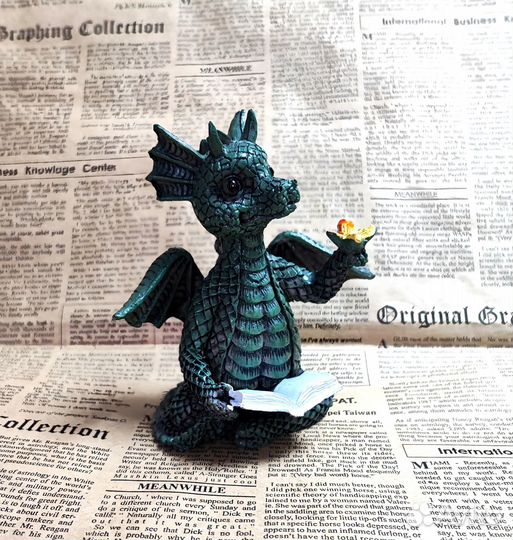 Фигурки, статуэтки: Дракон, Цербер, Гарпия