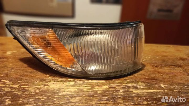 Габаритный повторитель mitsubishi lancer