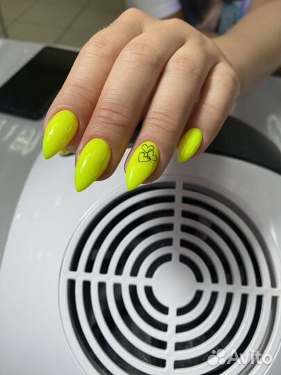 Аппаратный маникюр