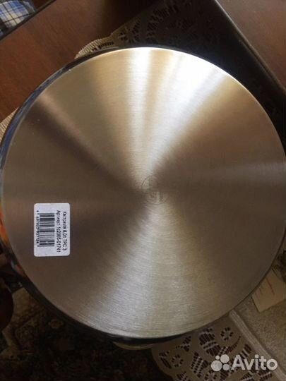 Новая нержавеющая посуда