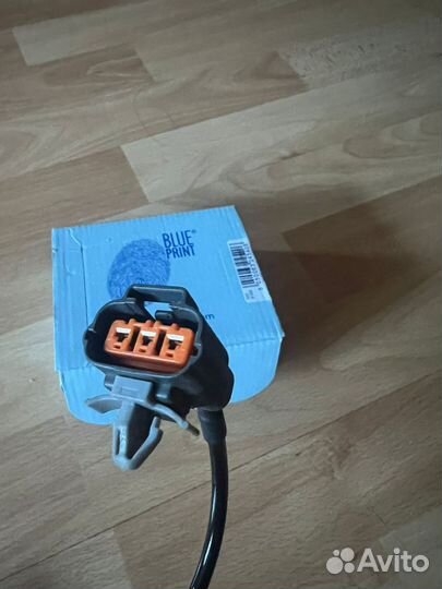 Датчик положения коленвала