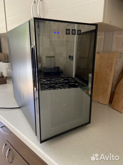 Холодильник для вина Braun